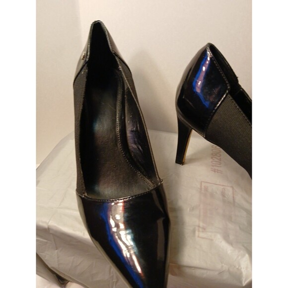 Calvin Klein Brie BlackPatent/Elastic Pump Heels Womens 9.5M POINTED TOE - Picture 3 of 16